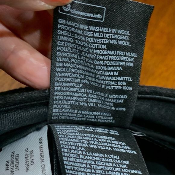 H&M black captain hat womens Sz L - Picture 10 of 10